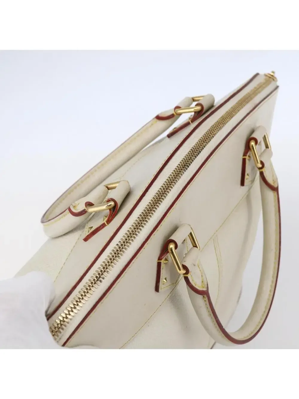 Louis Vuitton add touch